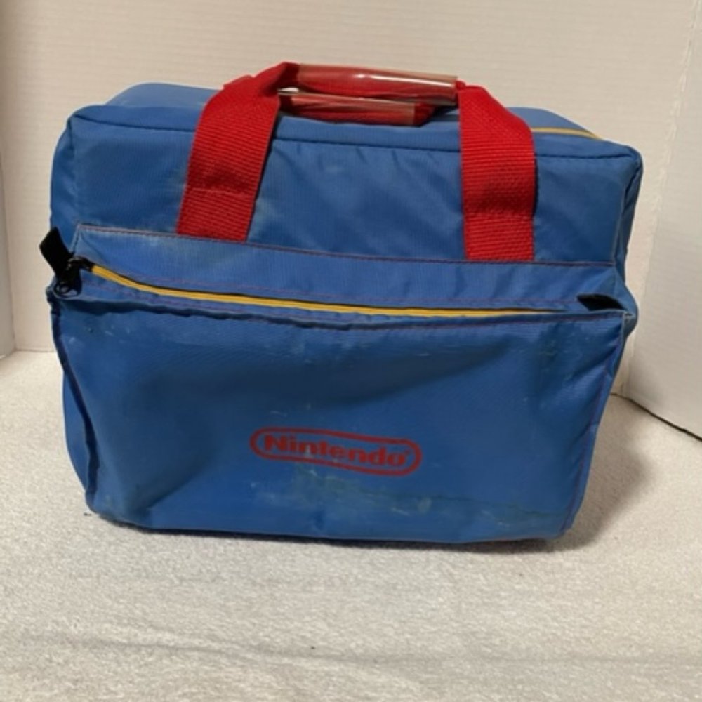 RARE!! ORIGINAL VINTAGE NINTENDO NES Z BAG!!